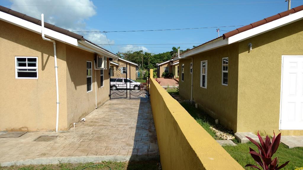 Villa Oasis Drax Hall Ocho Ríos Exterior foto