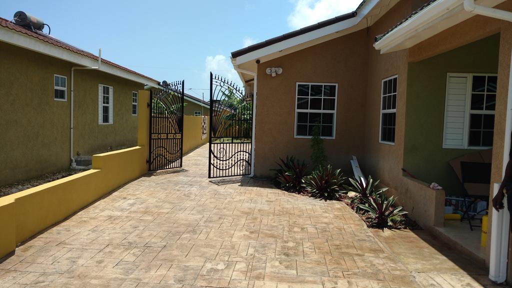 Villa Oasis Drax Hall Ocho Ríos Exterior foto
